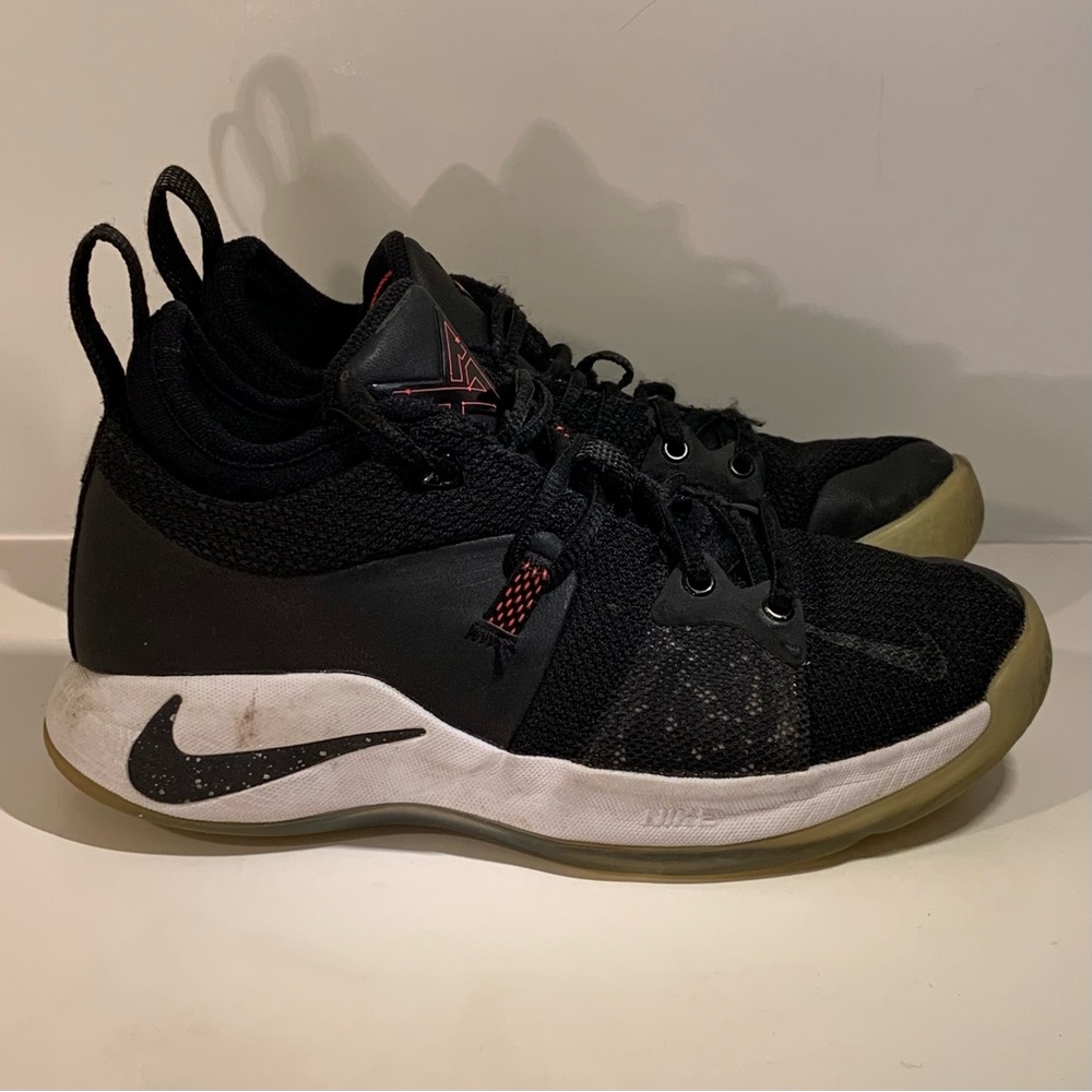 🌌 NIKE PG 2 TAURUS GRADE SCHOOL SHOES SIZE 3.5Y YOUTH BASKETBALL SHOES 🌌